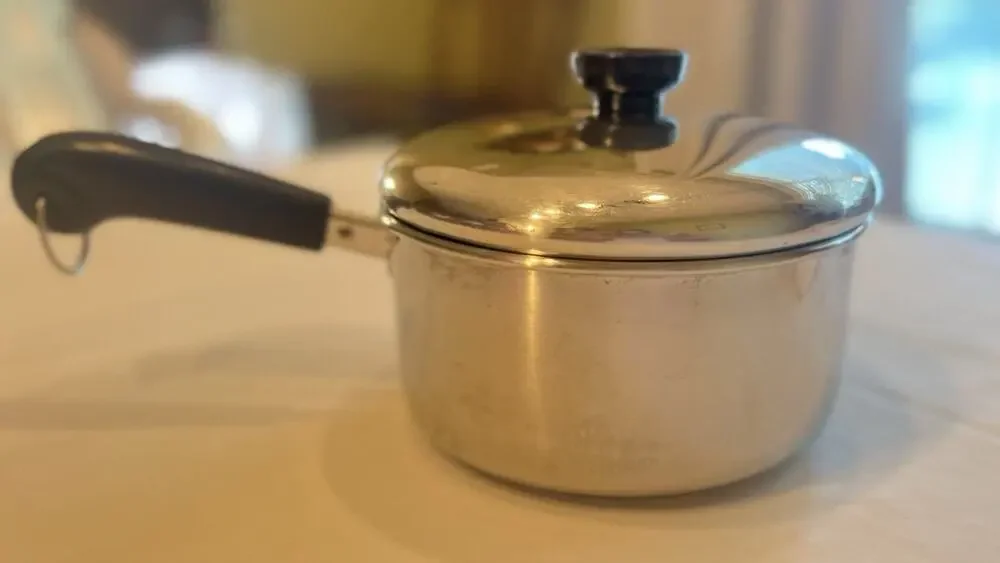 Vintage 1801 Revere Ware 2 Qt Pot w/Lid Stainless Disc Bottom Made in USA 88-A